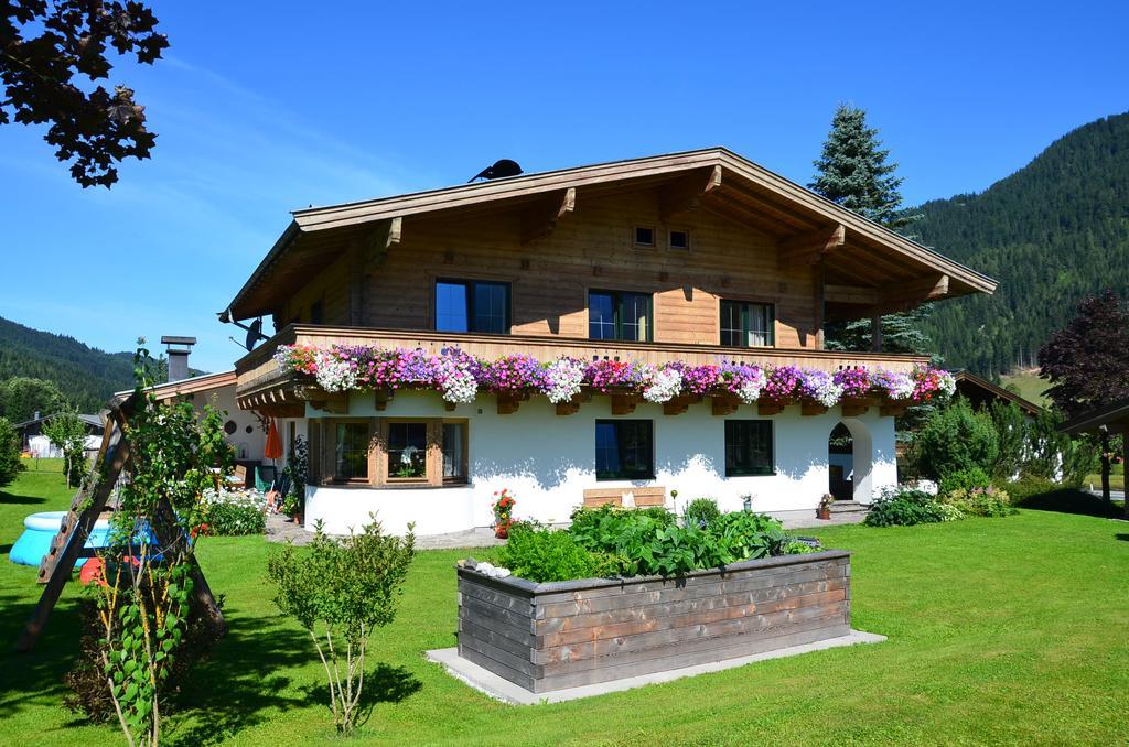 Landhaus Gertrude Eder Leogang Habitación foto